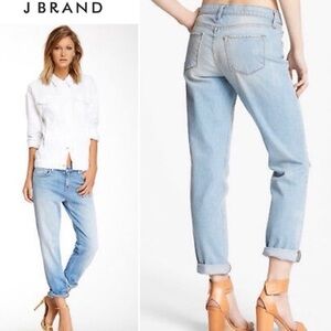 J Brand Aiden boyfriend jeans in Meadow sz 29